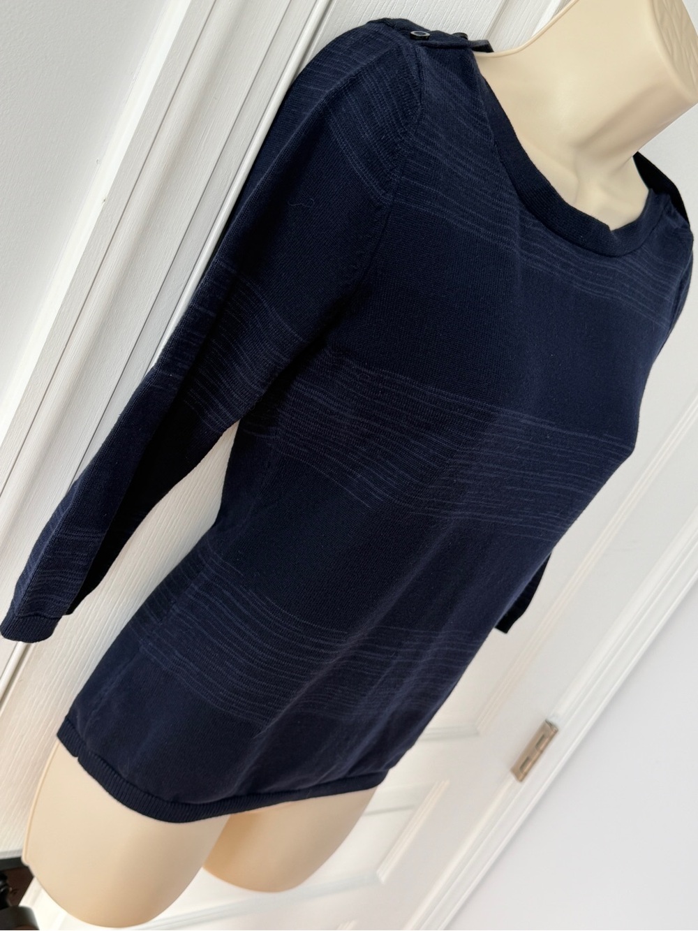 Banana Republic Navy Knit Sweater Petite Small 3/4 Sleeve Classic Work Top - Picture 2 of 6